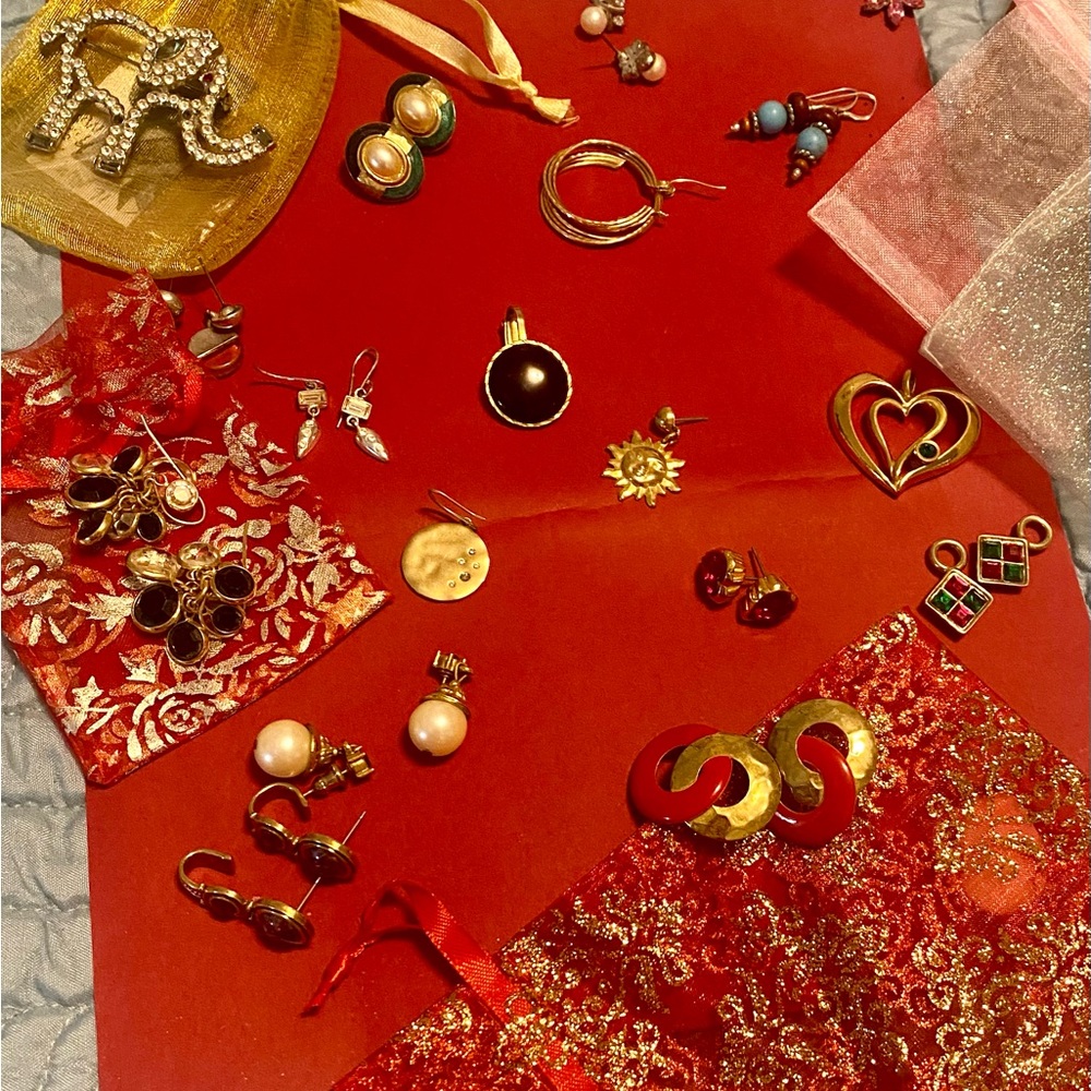 costume jewelry
